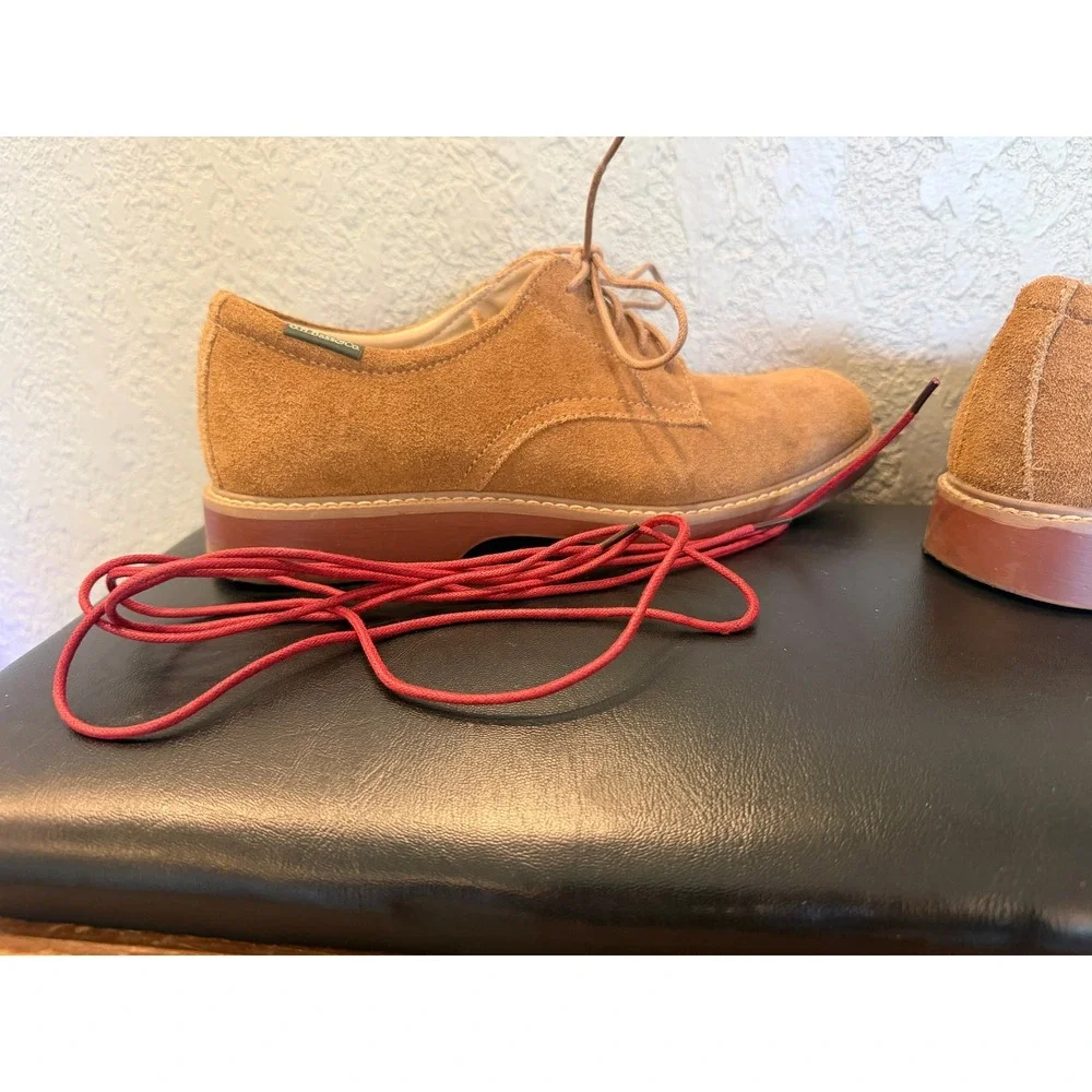 GH Bass and Co Mens Tan Suede Buck Derby Shoes Lace Up Classic Round Toe